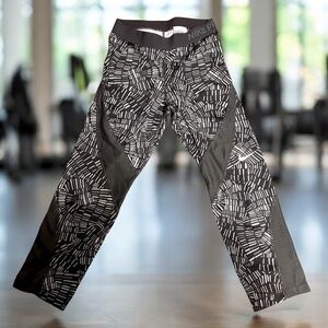 Nike Pro HyperCool Black Gray Geometric Compression Leggings‎ Women’s Sz S